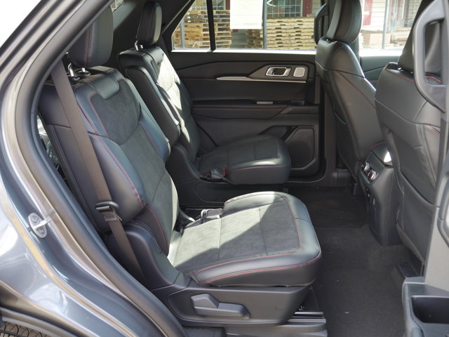 New 2026 Ford Explorer ST - photo 31