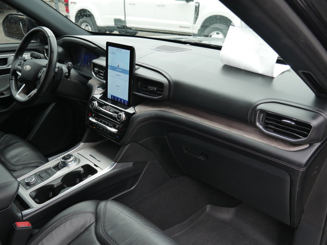 Used 2021 Ford Explorer Platinum - photo 28