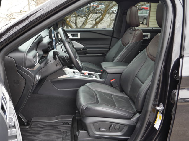 Used 2021 Ford Explorer - photo 2