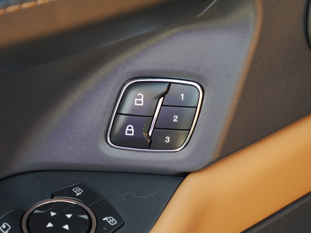 Used 2023 Ford Expedition MAX Platinum - photo 45