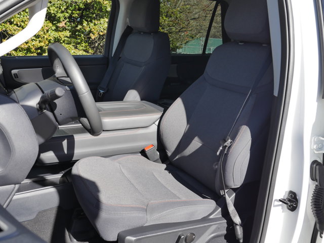 Used 2025 Ford Expedition ACTIV - photo 33