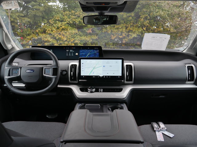 Used 2025 Ford Expedition MAX ACTIV - photo 9