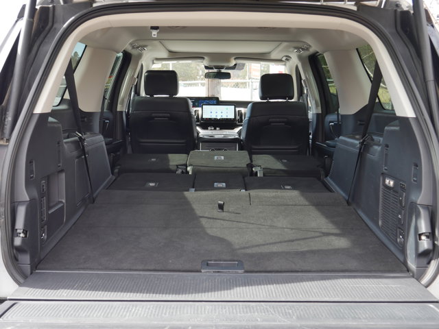 Used 2025 Ford Expedition MAX Platinum - photo 27