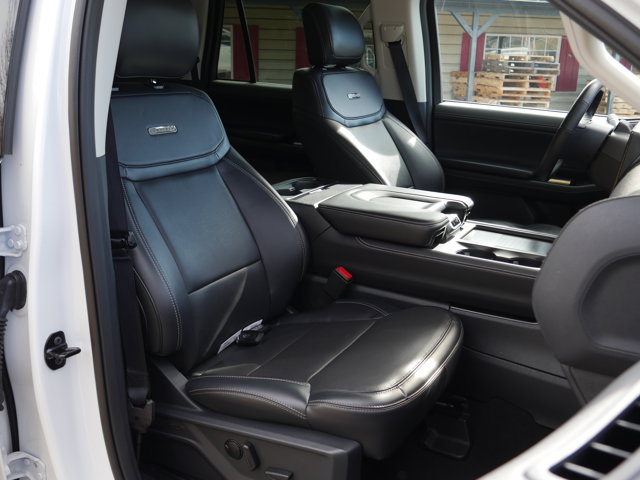 Used 2025 Ford Expedition MAX Platinum - photo 31