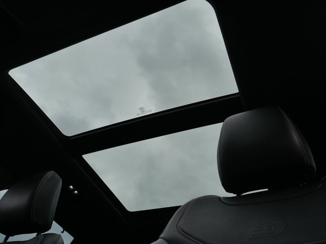Used 2021 Ford Explorer ST - photo 4