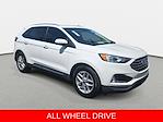 Used 2021 Ford Edge SEL thumbnail 3