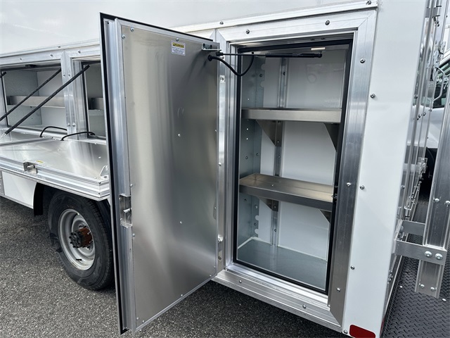 New 2026 Ford E-350 Cutaway - photo 15