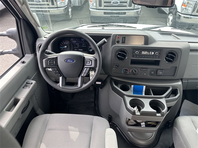 New 2026 Ford E-350 Cutaway - photo 29