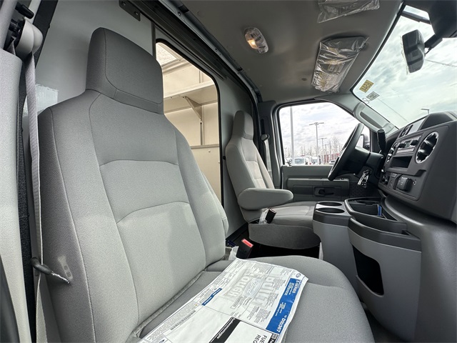 New 2026 Ford E-350 Cutaway - photo 46