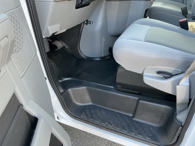 New 2026 Ford E-350 Cutaway - photo 15