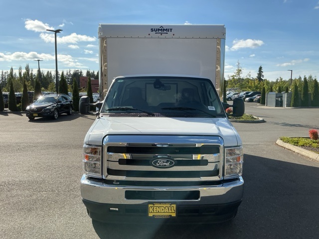 New 2026 Ford E-350 - photo 2