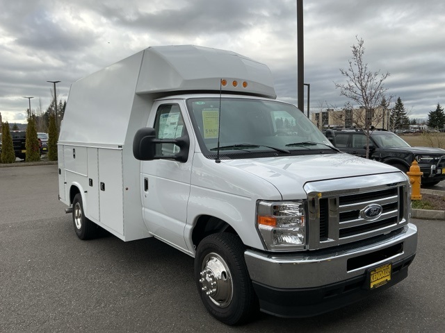 New 2025 Ford E-350 Cutaway - photo 4