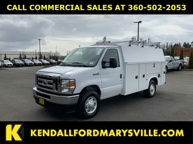 New 2025 Ford E-350 - photo 1