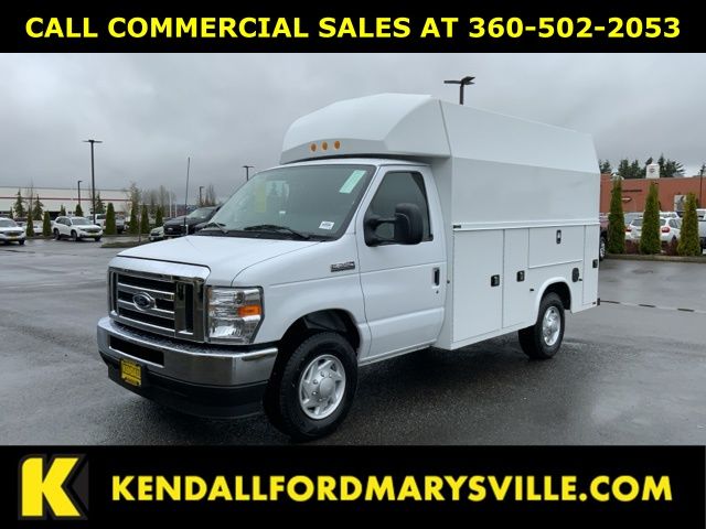 New 2025 Ford E-350 - photo 1