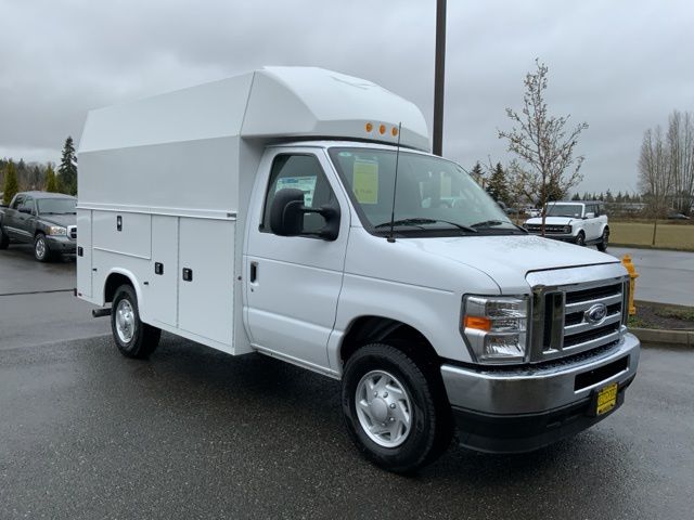 New 2025 Ford E-350 Cutaway - photo 3