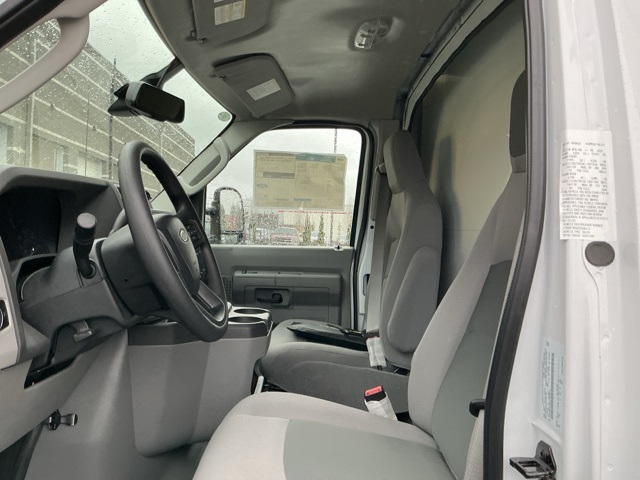 New 2026 Ford E-350 Cutaway - photo 13