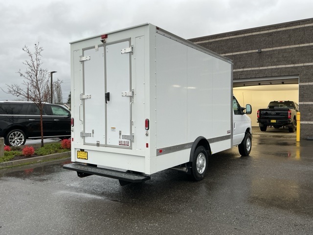 New 2026 Ford E-350 Cutaway - photo 4