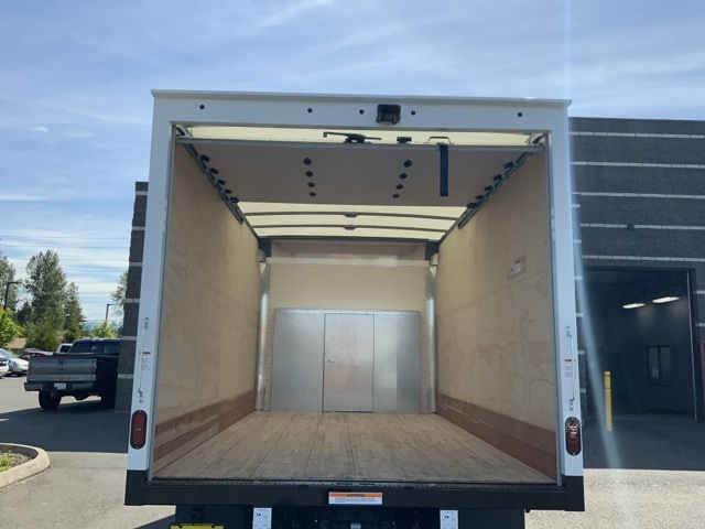 New 2026 Ford E-350 Cutaway - photo 8