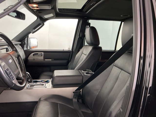 Used 2017 Ford Expedition Limited - photo 5