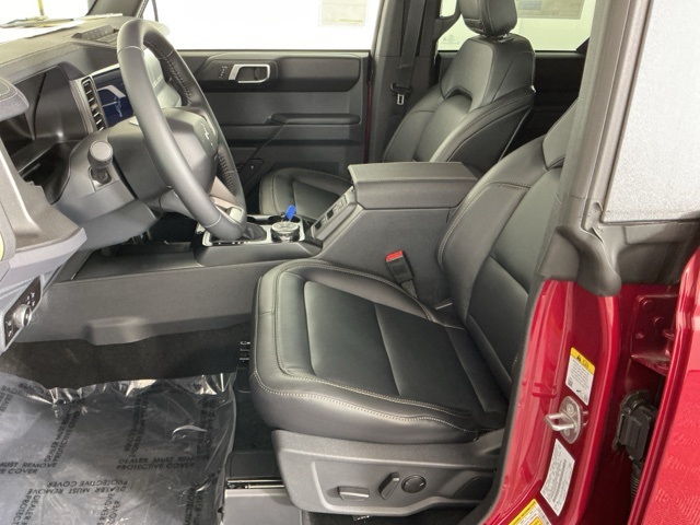 New 2025 Ford Bronco Badlands - photo 16