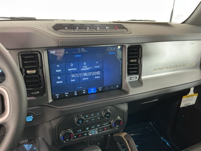 New 2025 Ford Bronco Badlands - photo 20