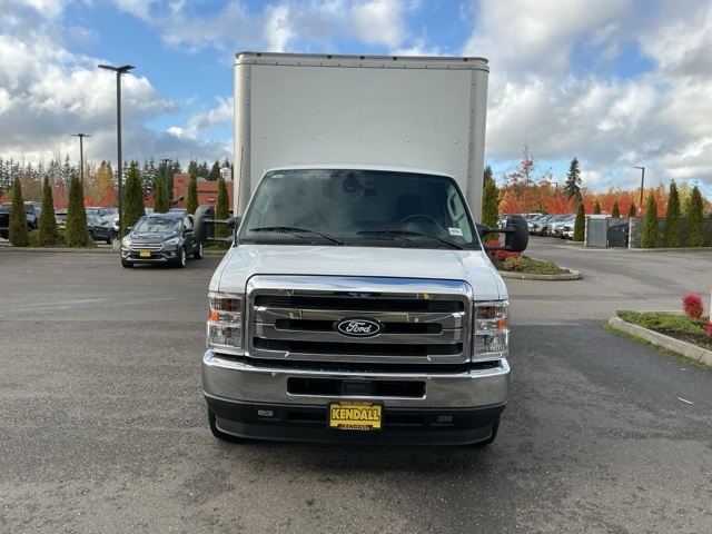 New 2026 Ford E-350 - photo 2