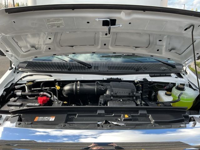 New 2026 Ford E-350 Cutaway - photo 22