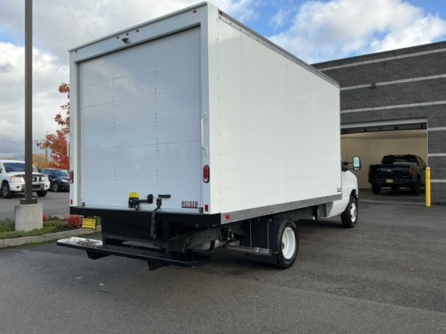 New 2026 Ford E-350 Cutaway - photo 4