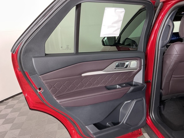 New 2026 Ford Explorer Platinum - photo 7