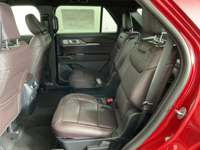 New 2026 Ford Explorer Platinum - photo 8