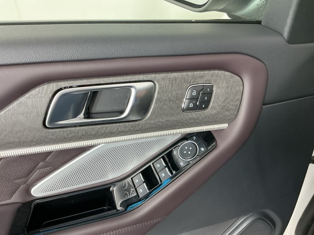 New 2026 Ford Explorer Platinum - photo 30