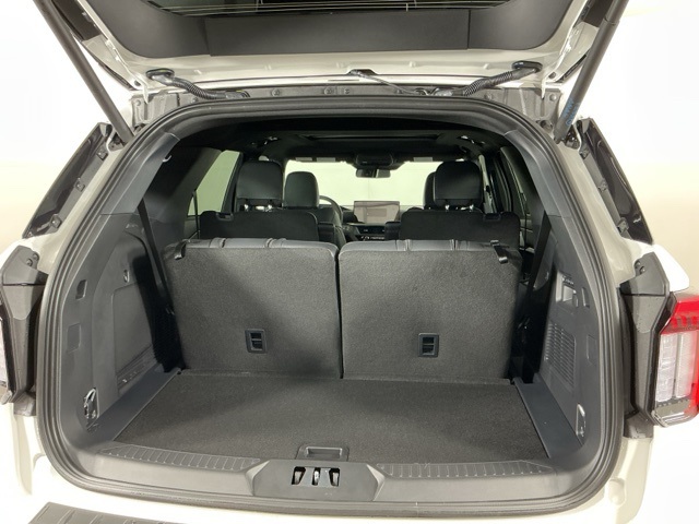 New 2026 Ford Explorer ST - photo 8