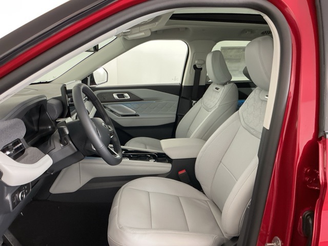 New 2026 Ford Explorer Platinum - photo 29