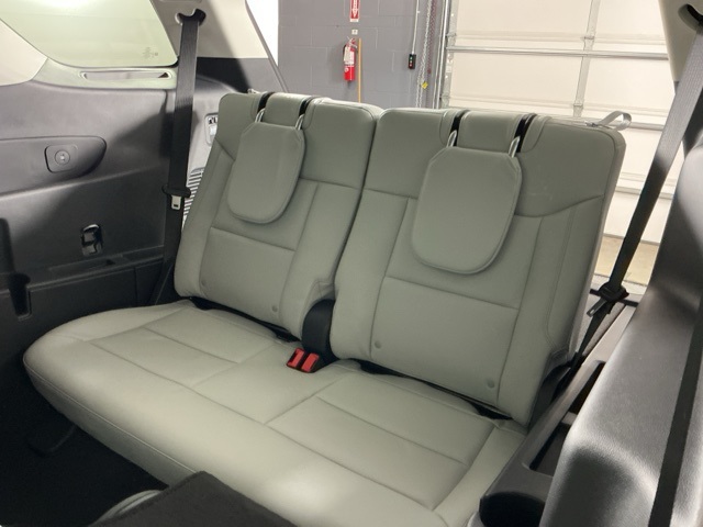 New 2026 Ford Explorer Platinum - photo 7
