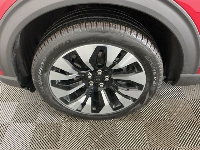 New 2026 Ford Explorer Platinum - photo 12