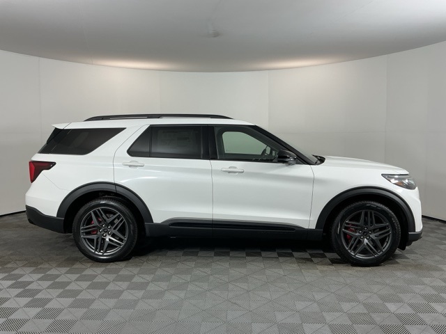 New 2026 Ford Explorer ST - photo 18