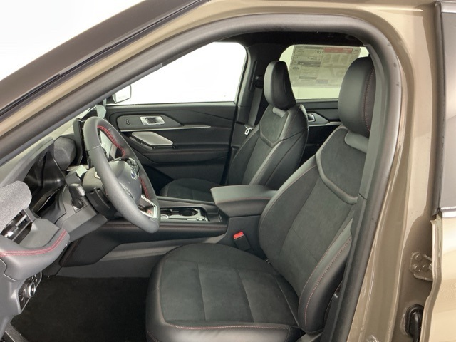 New 2026 Ford Explorer ST - photo 28