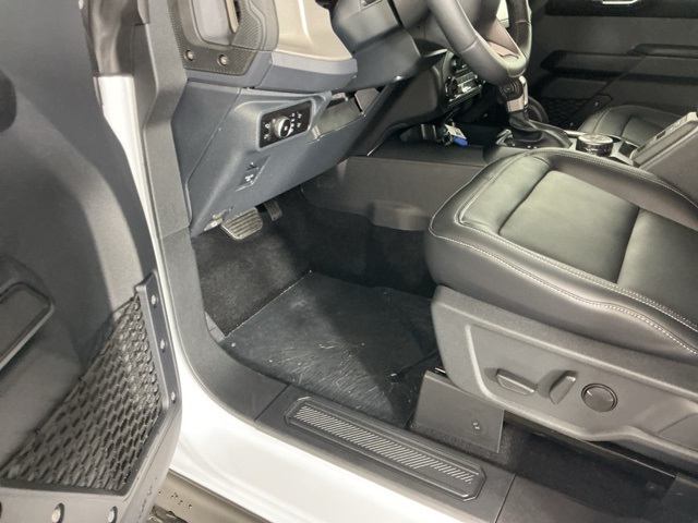 New 2025 Ford Bronco Outer Banks - photo 25