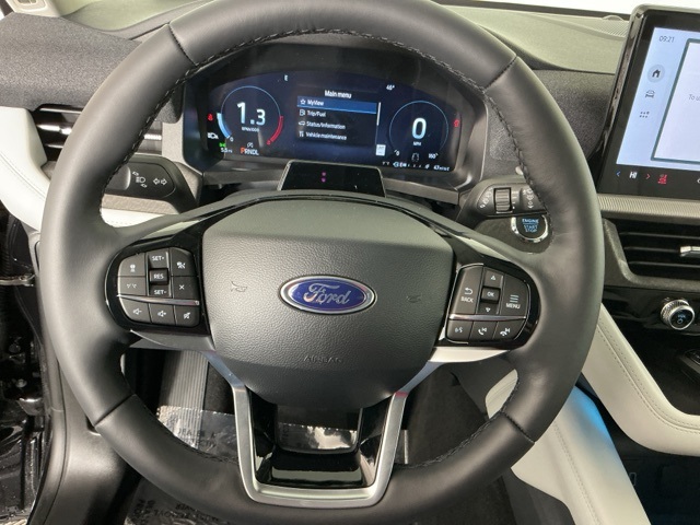 New 2026 Ford Explorer Platinum - photo 34