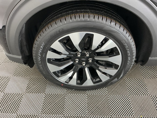 New 2026 Ford Explorer Platinum - photo 14