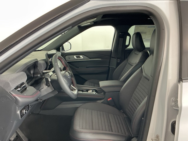 New 2026 Ford Explorer ST-Line - photo 31