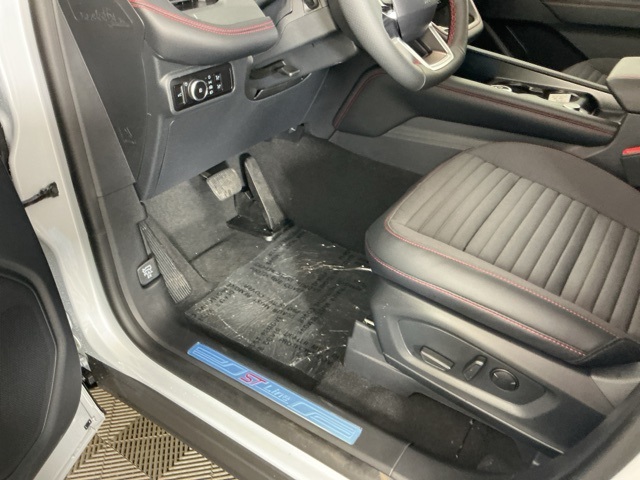 New 2026 Ford Explorer ST-Line - photo 32