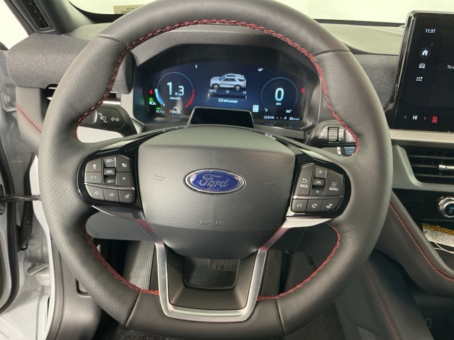 New 2026 Ford Explorer ST-Line - photo 33
