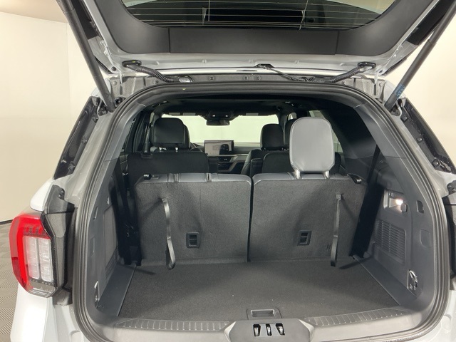 New 2026 Ford Explorer ST-Line - photo 9