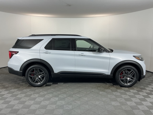 New 2026 Ford Explorer ST-Line - photo 18