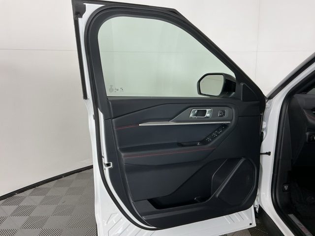 New 2026 Ford Explorer ST-Line - photo 28