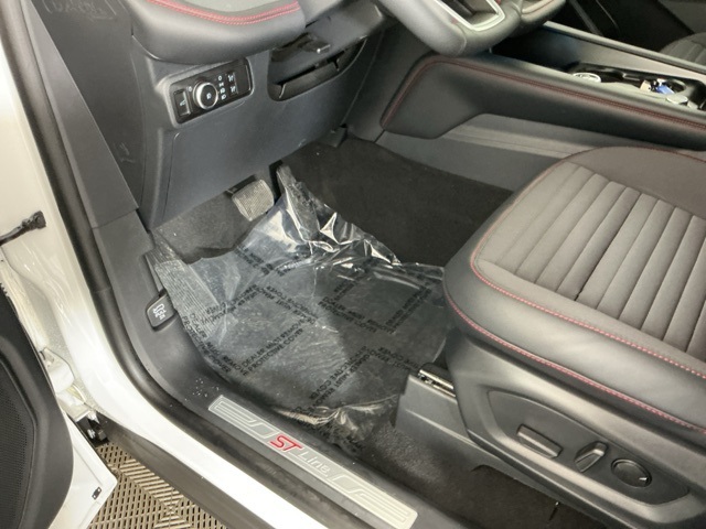 New 2026 Ford Explorer ST-Line - photo 31