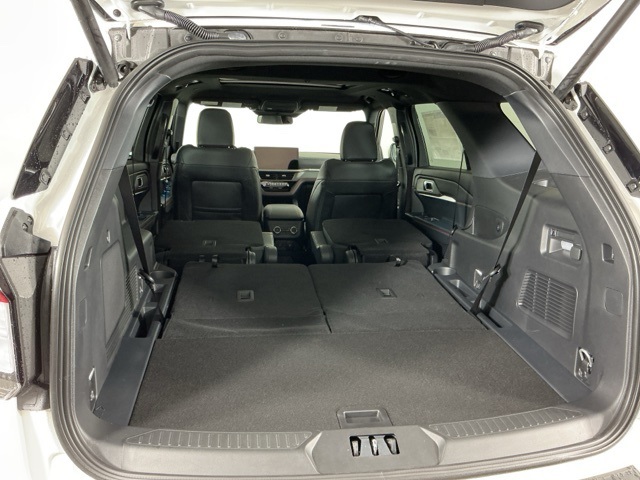 New 2026 Ford Explorer ST-Line - photo 11