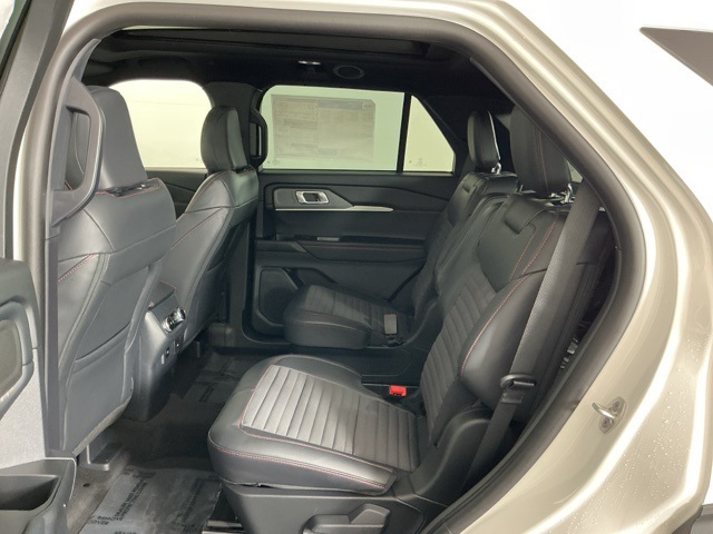 New 2026 Ford Explorer ST-Line - photo 7