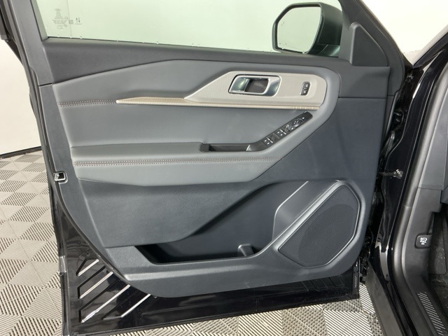 New 2026 Ford Explorer ACTIV - photo 10